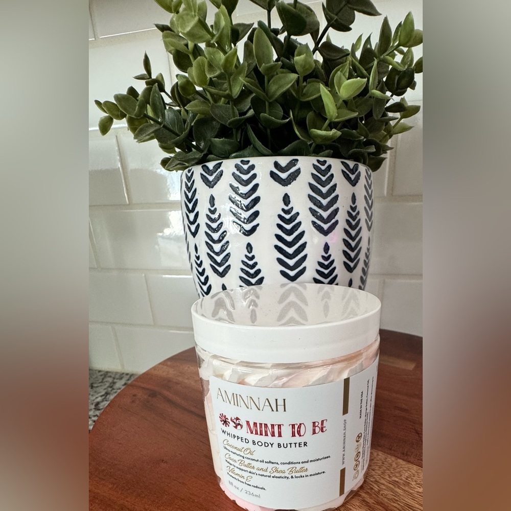 Aminnah Mint to Be Whipped Body Butter - White